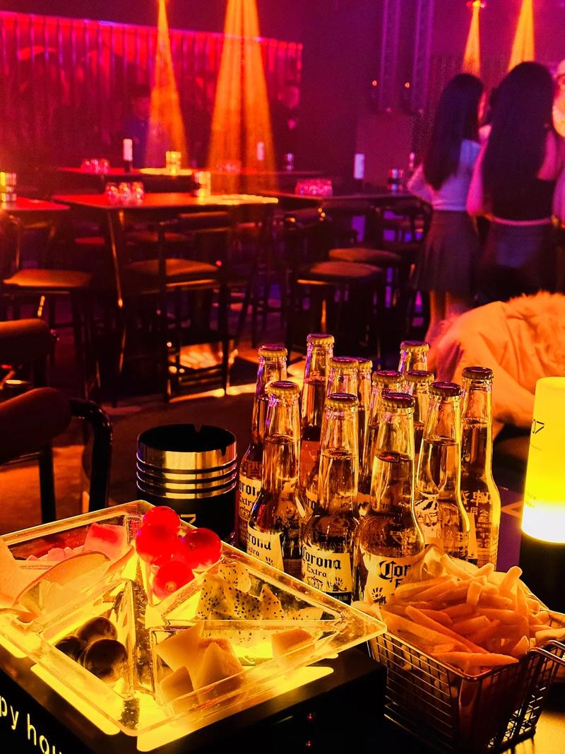 新乡商务ktv推荐哪里有商务ktv-获嘉县ktv预定